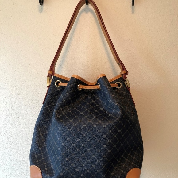 Mint Condition Rioni adustible  shoulder straps - Picture 4 of 8